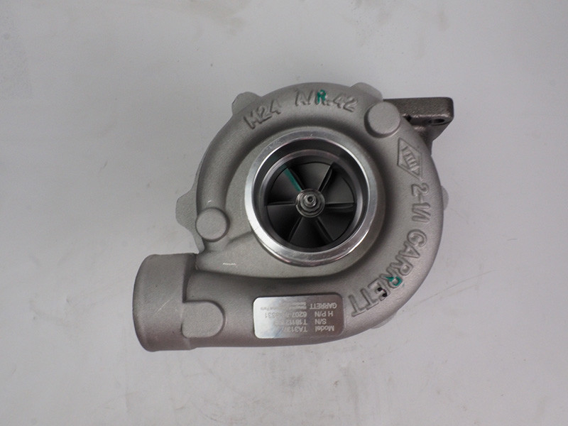 SA6D95L Engine S2D Komatsu Turbocharger 315043 314474 6209-81-8311 6209-818311 PC200-6 نقل الأرض